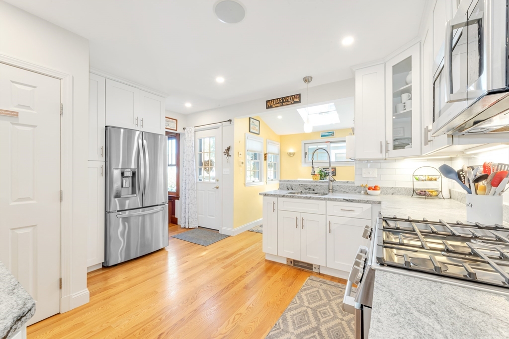 54 Summit Street Boston, MA 02136 - Photo 8 of 27 Gallery Image 8