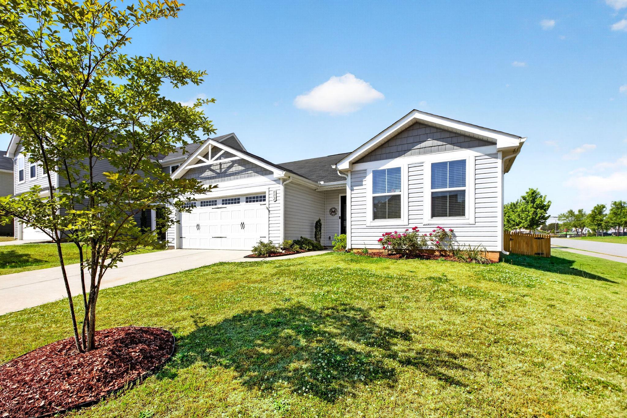 802 Purcell Drive Woodruff, SC 29388 - Photo 2 of 40