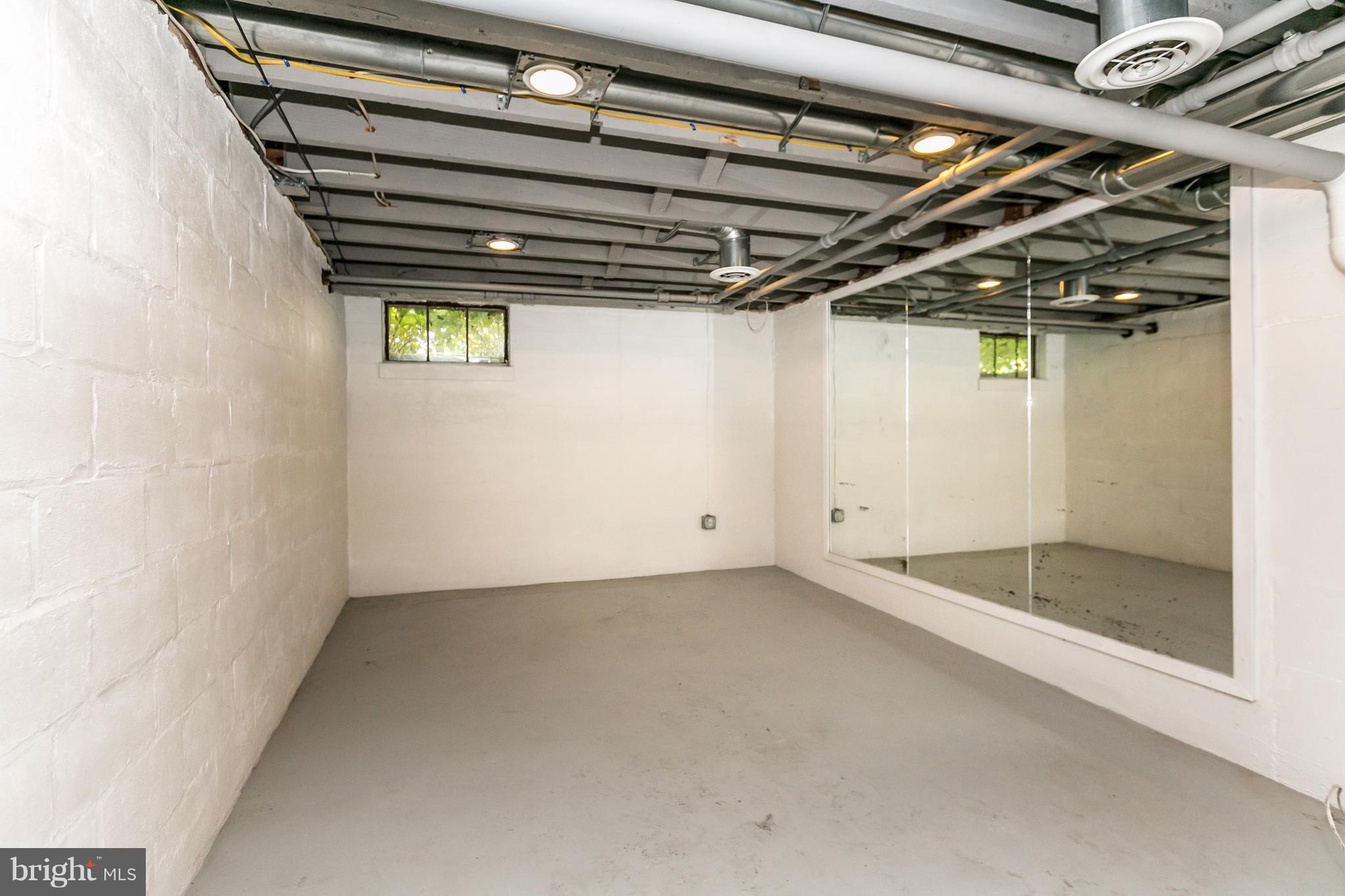 625 Round Oak Road Baltimore, MD 21204 - Photo 22 of 29 Basement