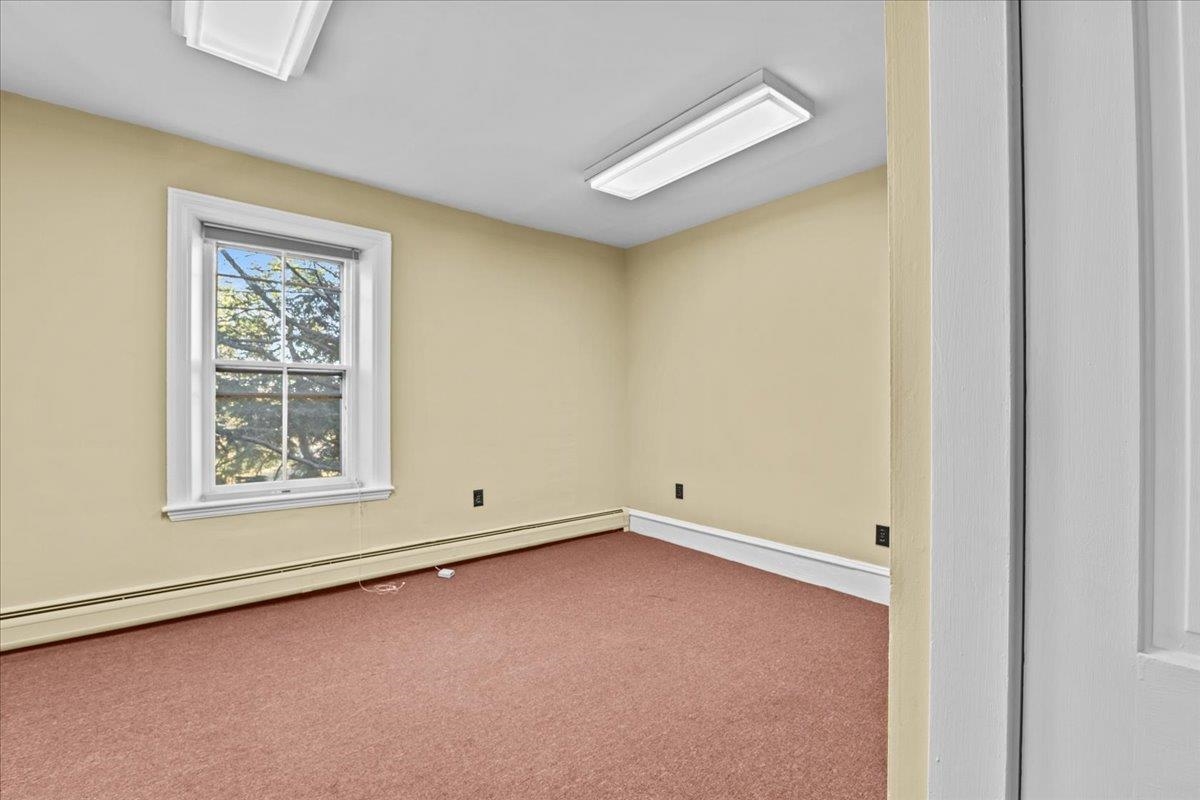 153 South Prospect Street Burlington, VT 05401 - Photo 8 of 40