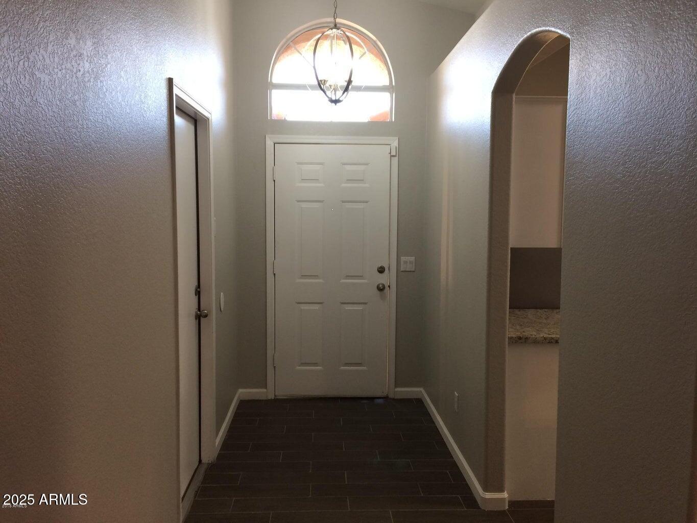 2240 East Aire Libre Avenue Phoenix, AZ 85022 - Photo 11 of 18