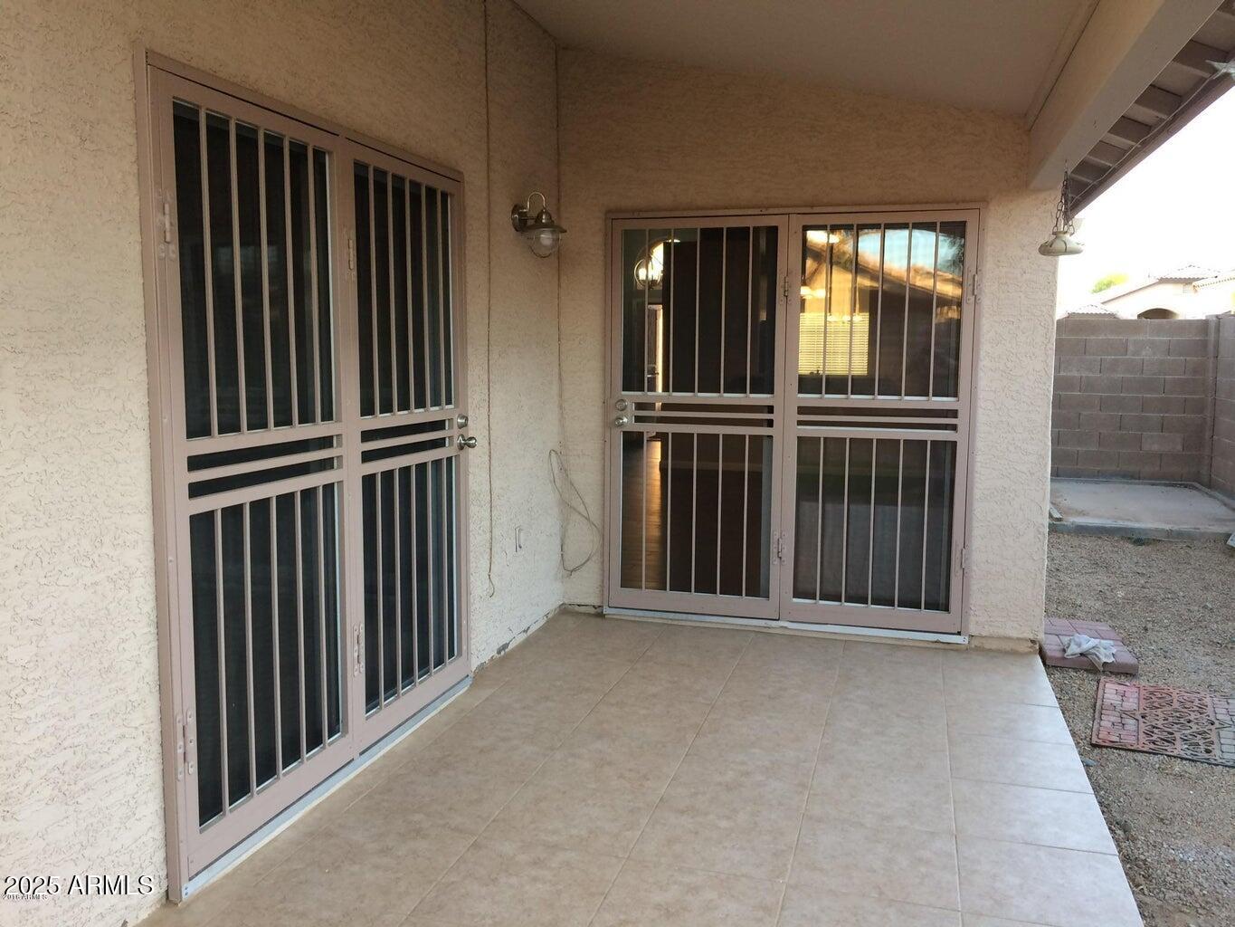 2240 East Aire Libre Avenue Phoenix, AZ 85022 - Photo 15 of 18 a view of wooden balcony
