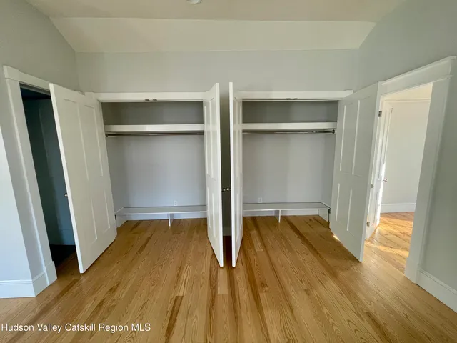 $2,650 | 534-536 Columbia Street, Unit 2, Hudson, NY 12534