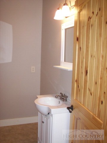 111 High Hollow Road Deep Gap, NC 28618 - Photo 12 of 28 Gallery Image 12