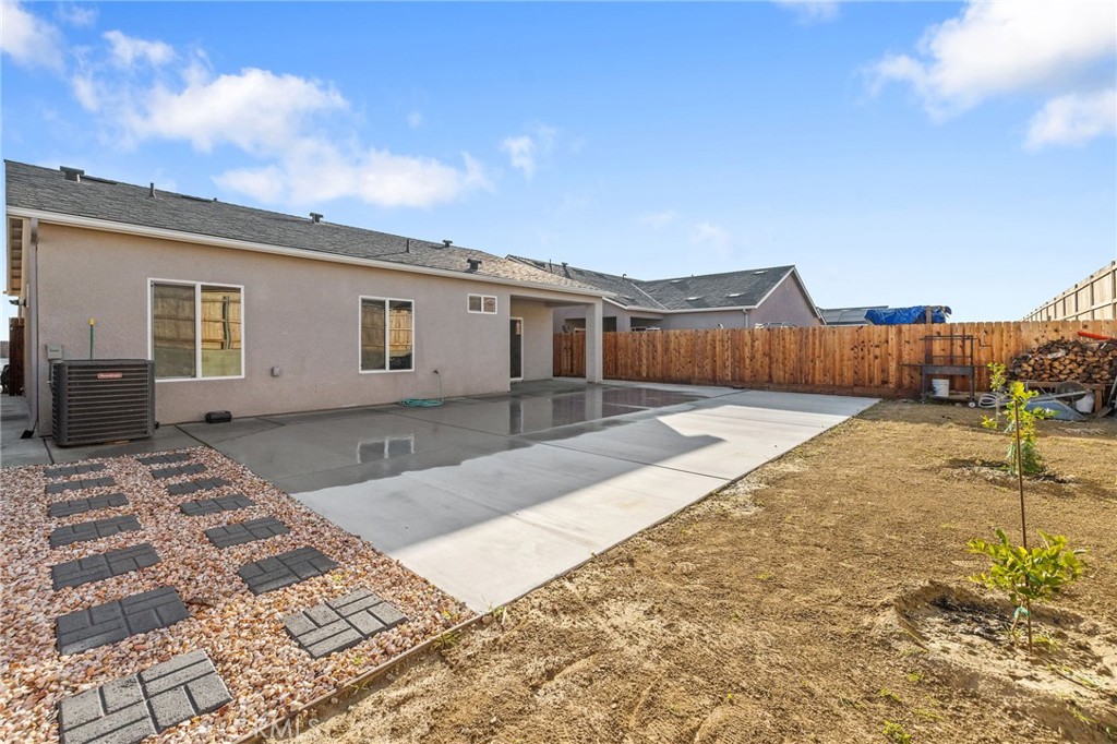 1237 East Orange Street Avenal, CA 93204 - Photo 21 of 27
