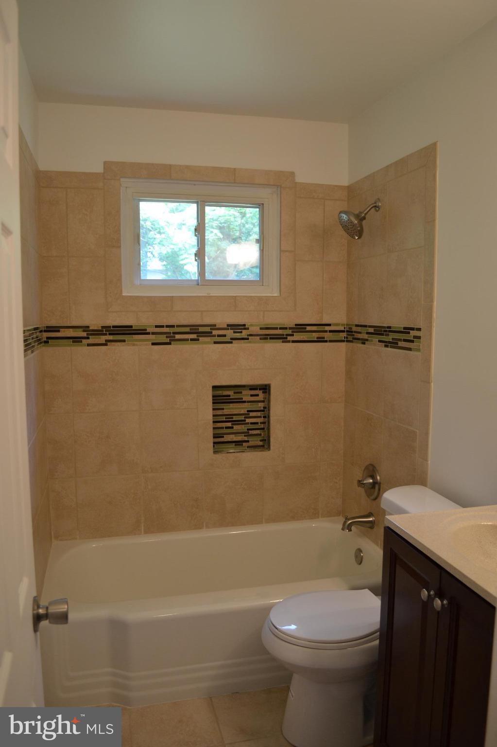 492 Rita Drive Odenton, MD 21113 - Photo 13 of 30 Bath