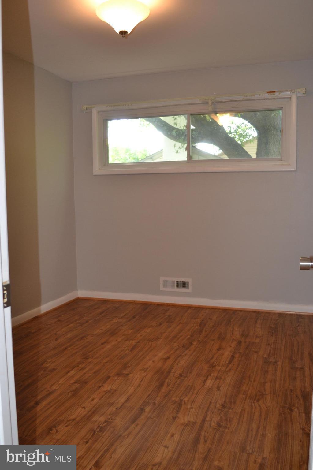 492 Rita Drive Odenton, MD 21113 - Photo 25 of 30 Bedroom