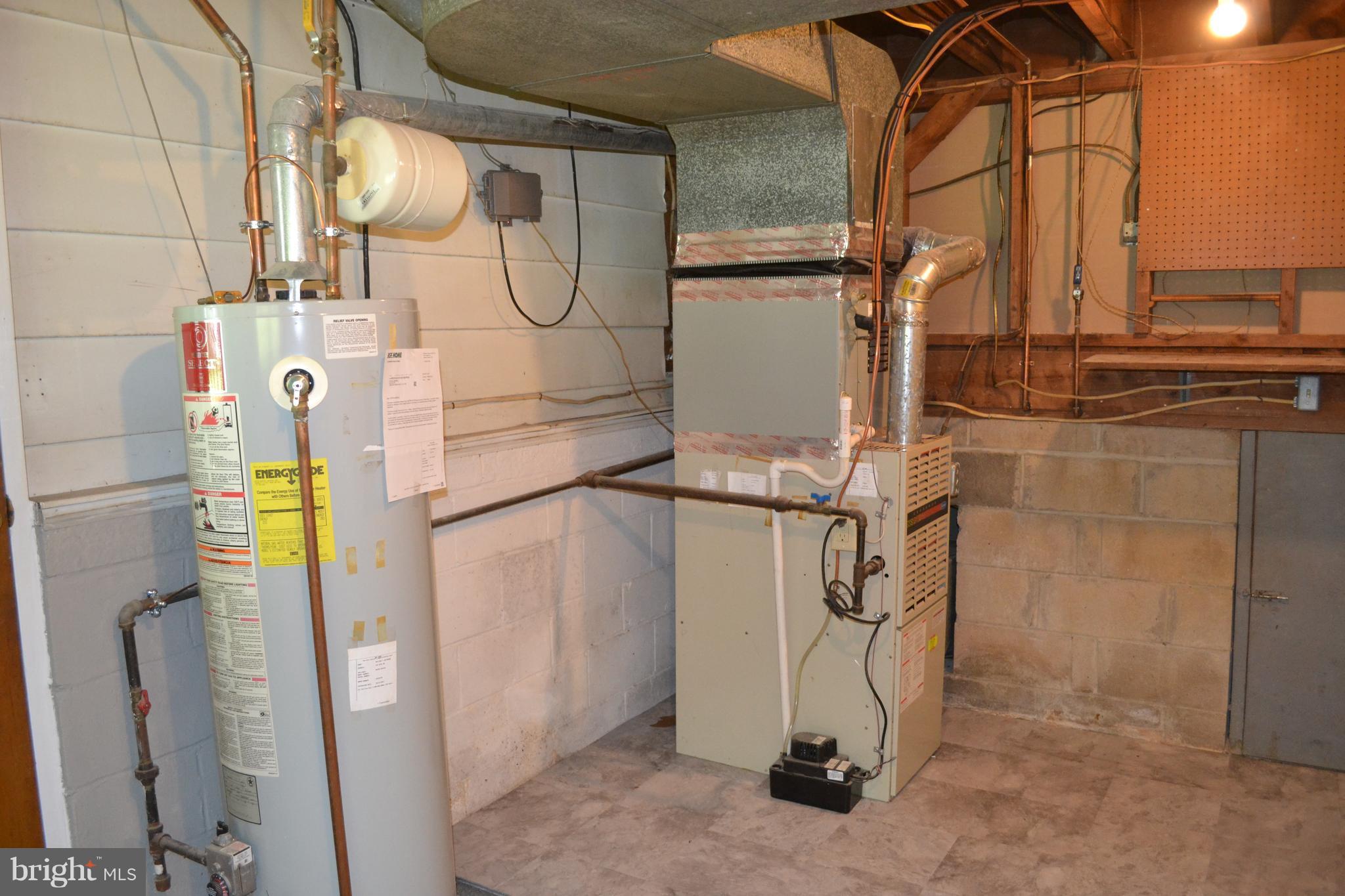 492 Rita Drive Odenton, MD 21113 - Photo 27 of 30 Utility Room