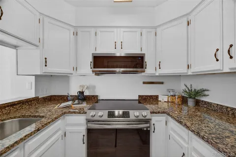 $299,000 | 1811 South Quebec Way, Unit 78, Denver, CO 80231