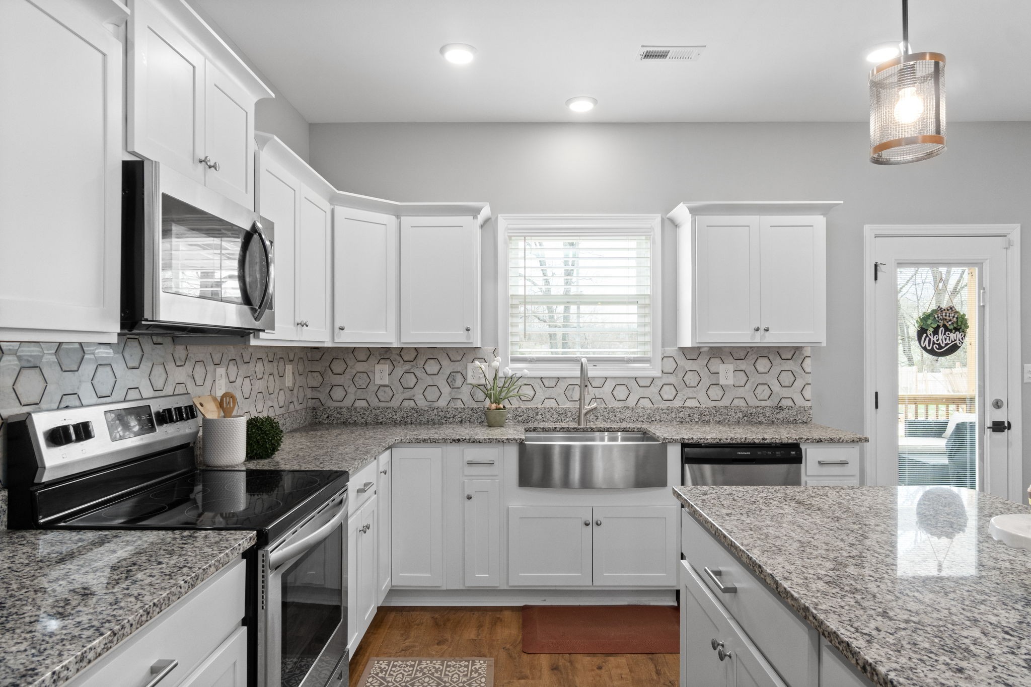 109 Schroer Road Clarksville, TN 37042 - Photo 3 of 45 Gallery Image 3