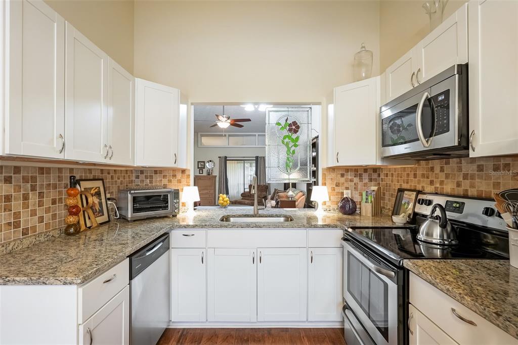 8550 Shadblow Court, Unit 8 Port Richey, FL 34668 - Photo 7 of 20