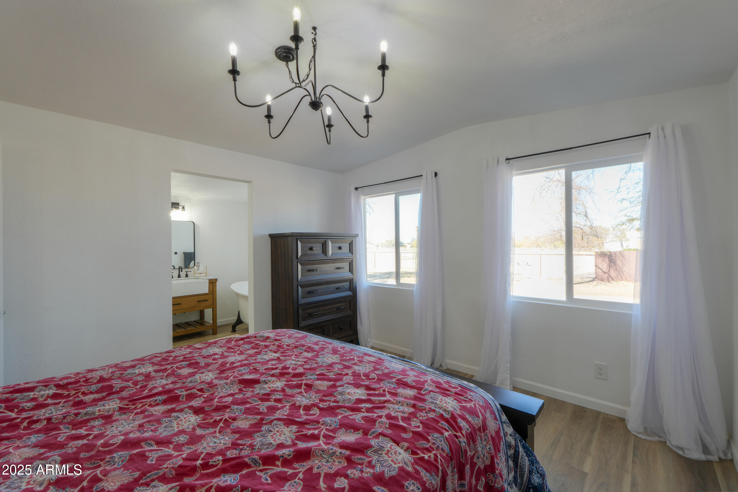 10137 North White Road Maricopa, AZ 85139 - Photo 16 of 109 32