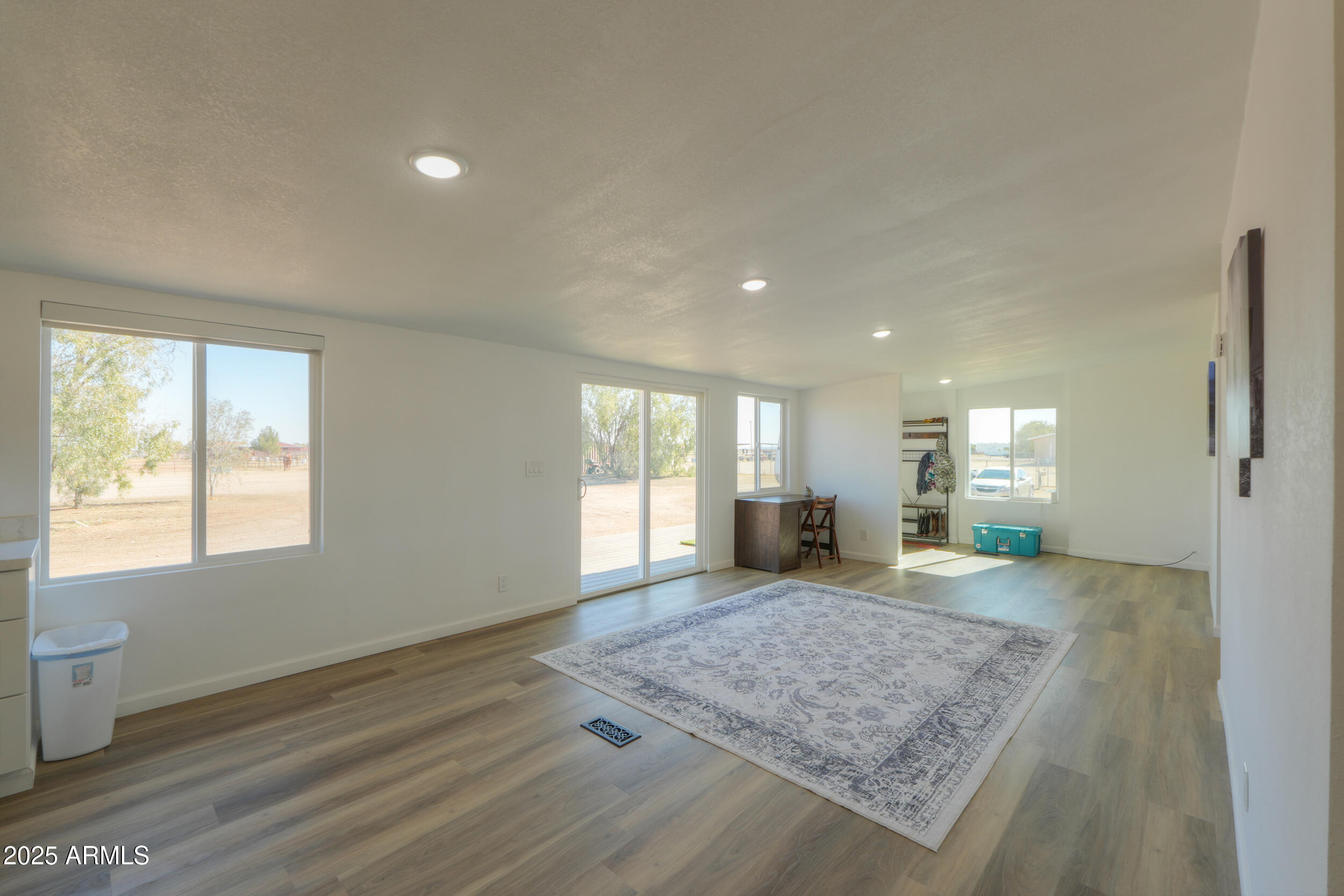 10137 North White Road Maricopa, AZ 85139 - Photo 21 of 109 18