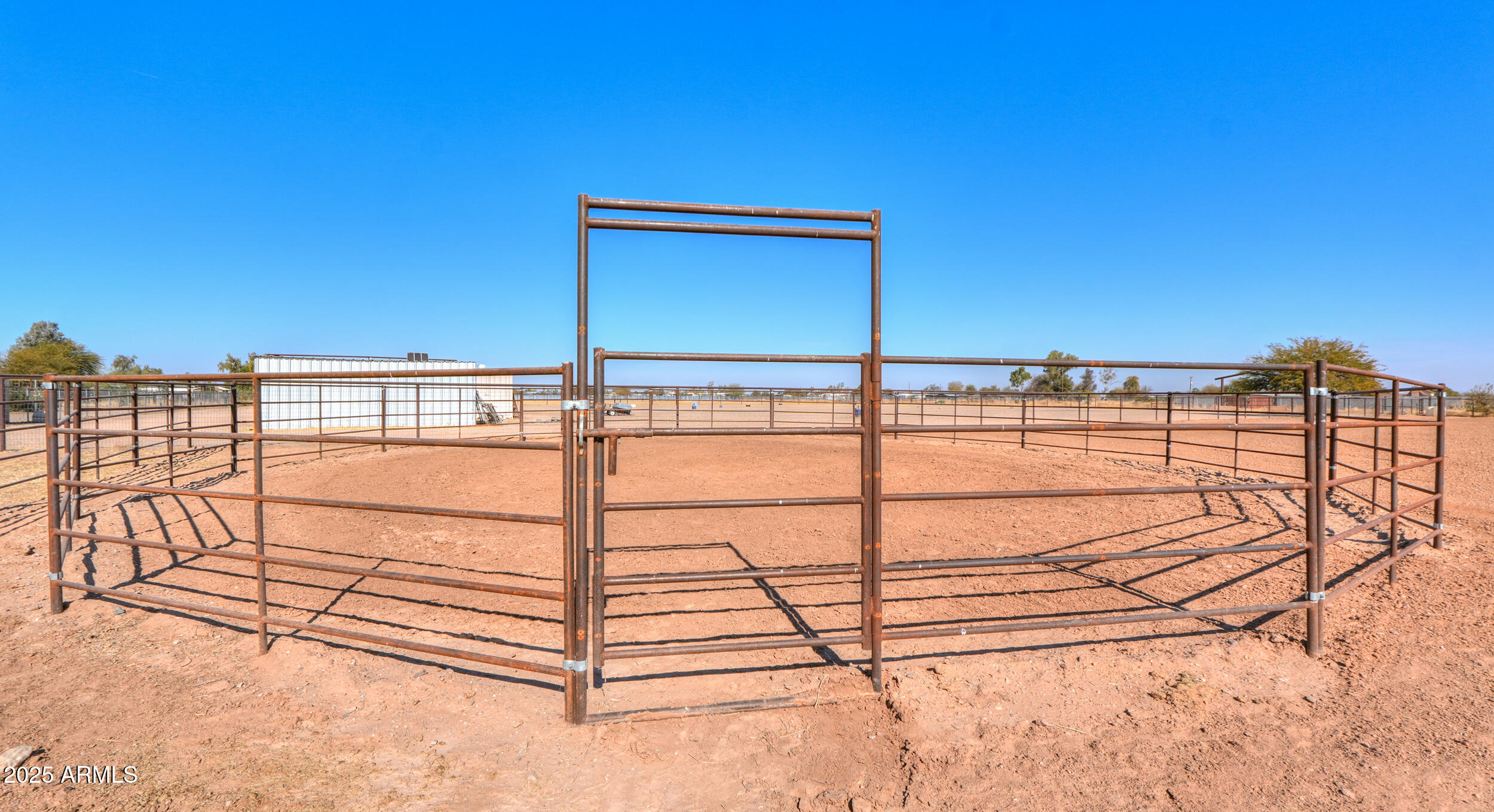 10137 North White Road Maricopa, AZ 85139 - Photo 45 of 109 42