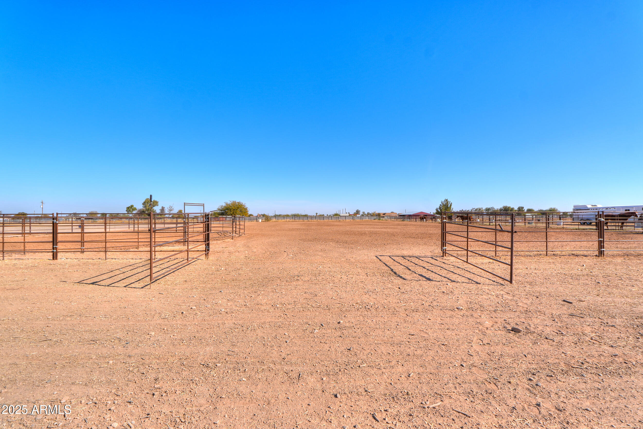 10137 North White Road Maricopa, AZ 85139 - Photo 46 of 109 43