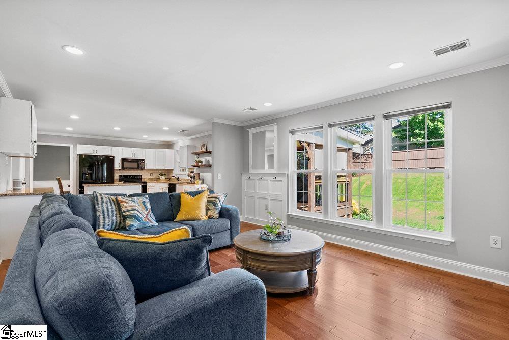 211 Highgate Circle Greer, SC 29650 - Photo 9 of 50