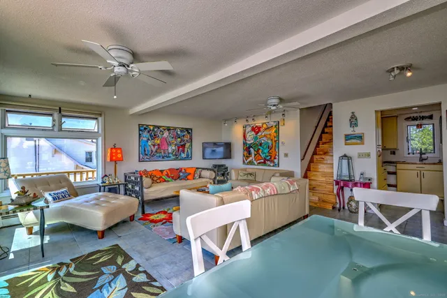 $699,000 | 4 Cambridge Court, East Haven, CT 06512