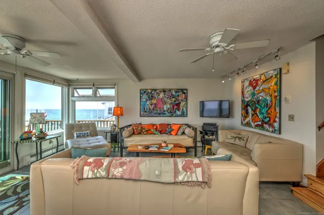 $699,000 | 4 Cambridge Court, East Haven, CT 06512