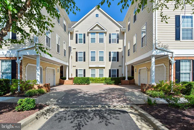 $350,000 | 12708 Found Stone Road, Unit 3103, Germantown, MD 20876