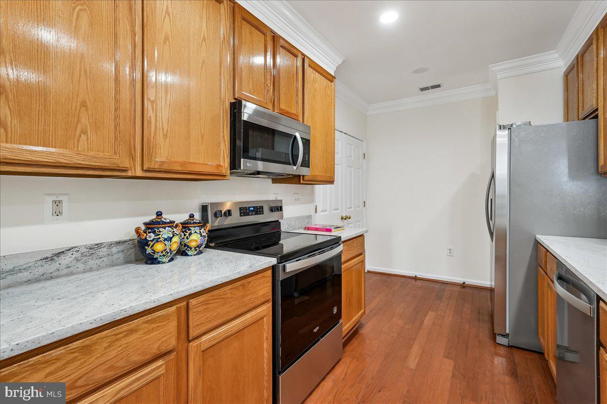 12708 Found Stone Road, Unit 3103 Germantown, MD 20876 - Photo 8 of 49 Gallery Image 8