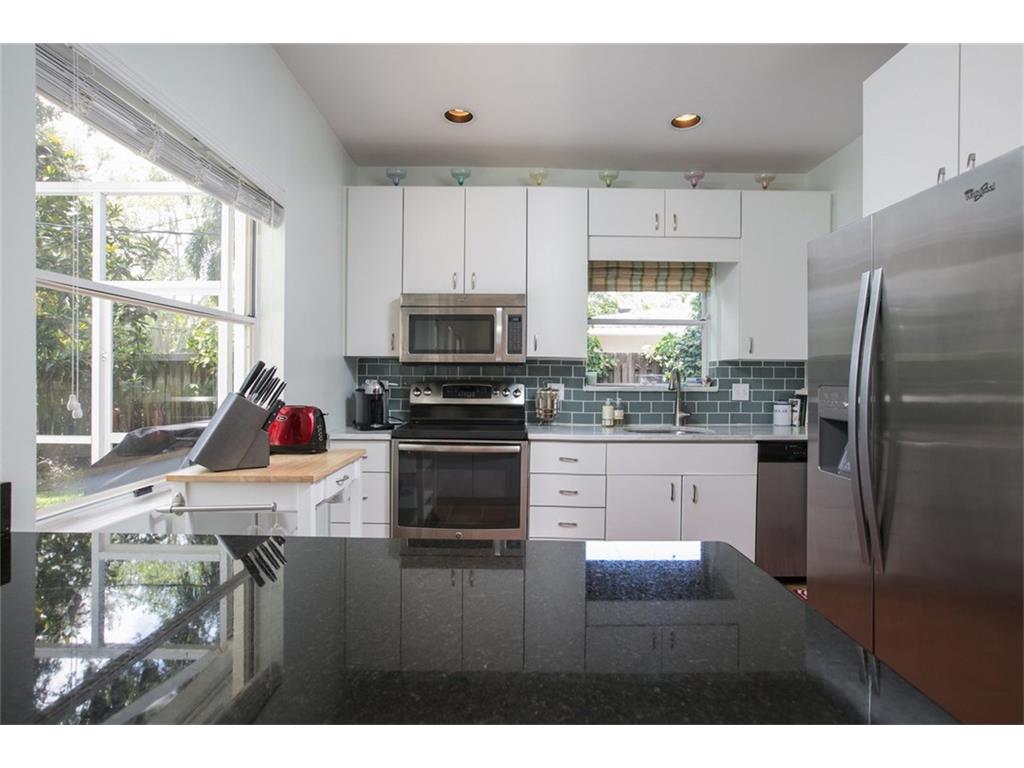 640 Fiddlewood Road Vero Beach, FL 32963 - Photo 7 of 30 Gallery Image 7