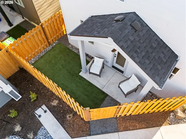 $389,900 | 7460 North Polk Avenue, Portland, OR 97203