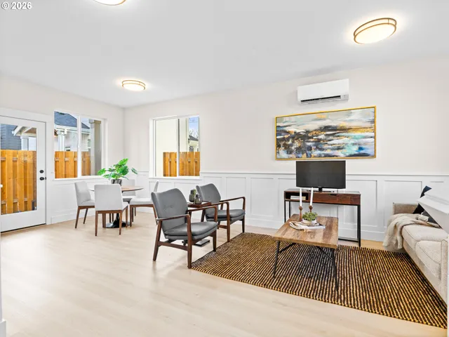 $389,900 | 7460 North Polk Avenue, Portland, OR 97203