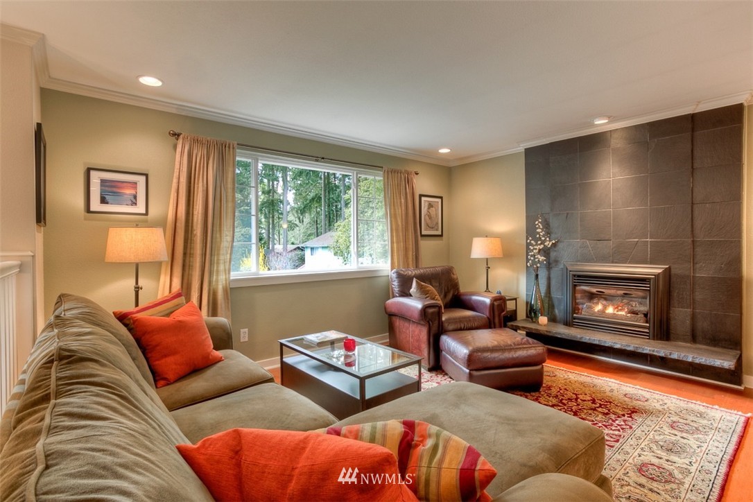 19711 32nd Avenue Southeast Bothell, WA 98012 - Photo 16 of 24 Gallery Image 16