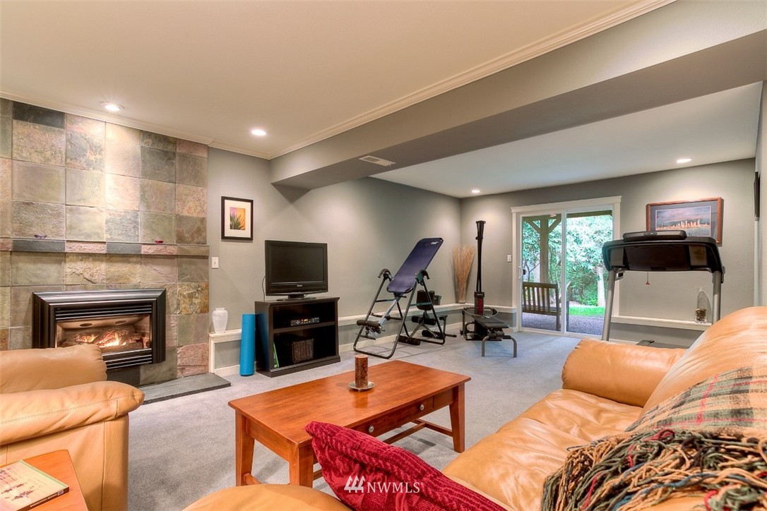 19711 32nd Avenue Southeast Bothell, WA 98012 - Photo 19 of 24 Gallery Image 19