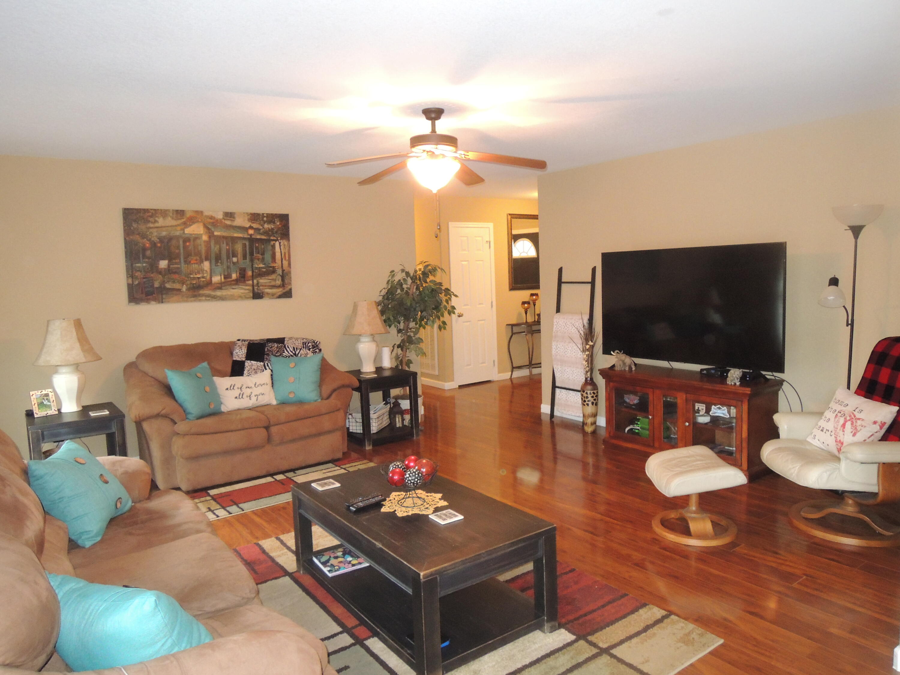 207 Fawn Loop Crossville, TN 38555 - Photo 13 of 26 DSCN7286