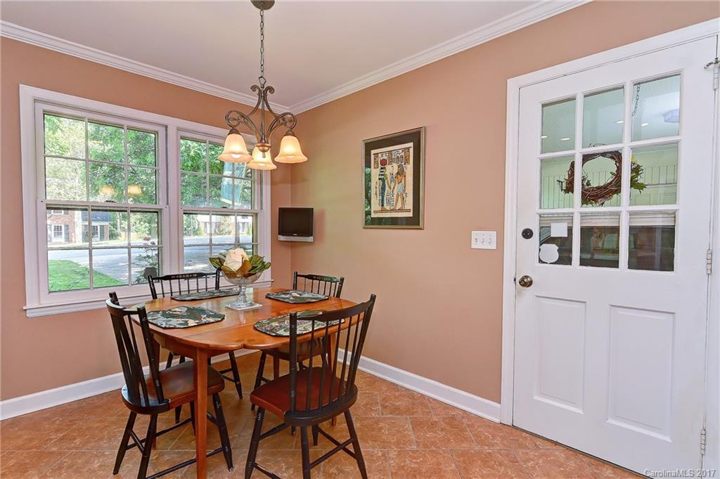 4301 Crossgate Road Charlotte, NC 28226 - Photo 8 of 24 Gallery Image 8