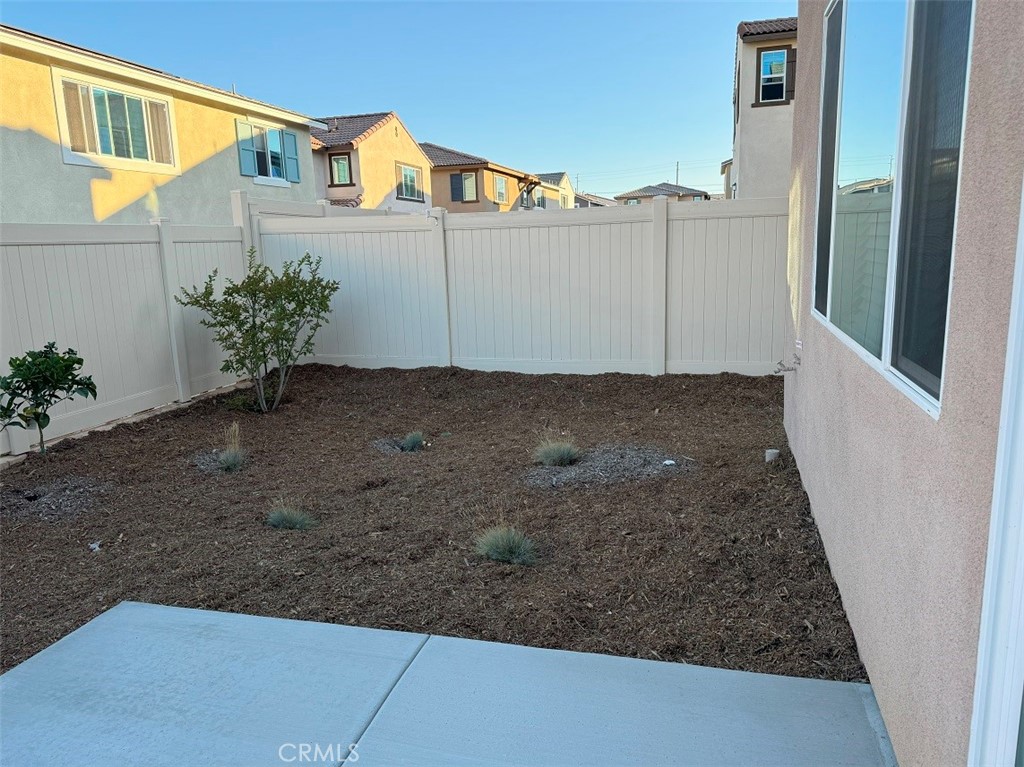 36612 Desert Tortoise Road Murrieta, CA 92563 - Photo 7 of 22