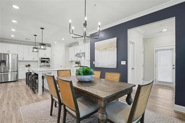 $550,000 | 99 West Dixie Avenue Southeast, Marietta, GA 30008