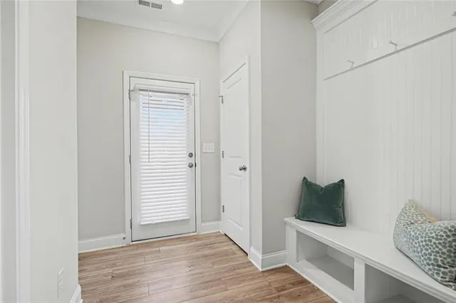 $550,000 | 99 West Dixie Avenue Southeast, Marietta, GA 30008