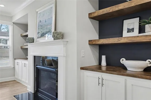 $550,000 | 99 West Dixie Avenue Southeast, Marietta, GA 30008