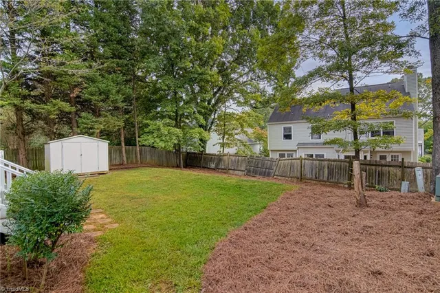 $2,400 | 4517 Southport Road, Greensboro, NC 27410