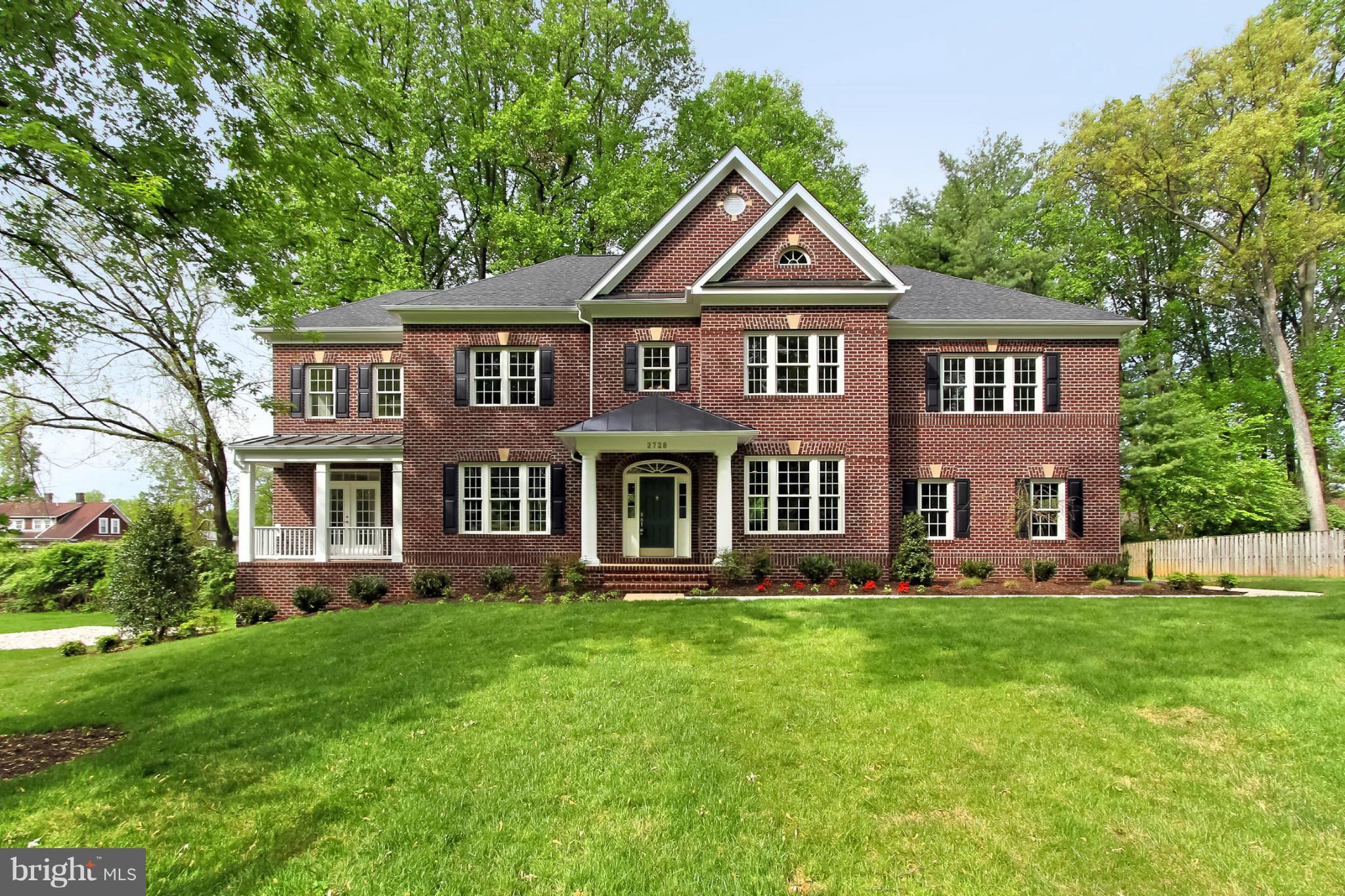 2728 Chain Bridge Road Vienna, VA 22181 - Photo 1 of 30 Exterior (Front)