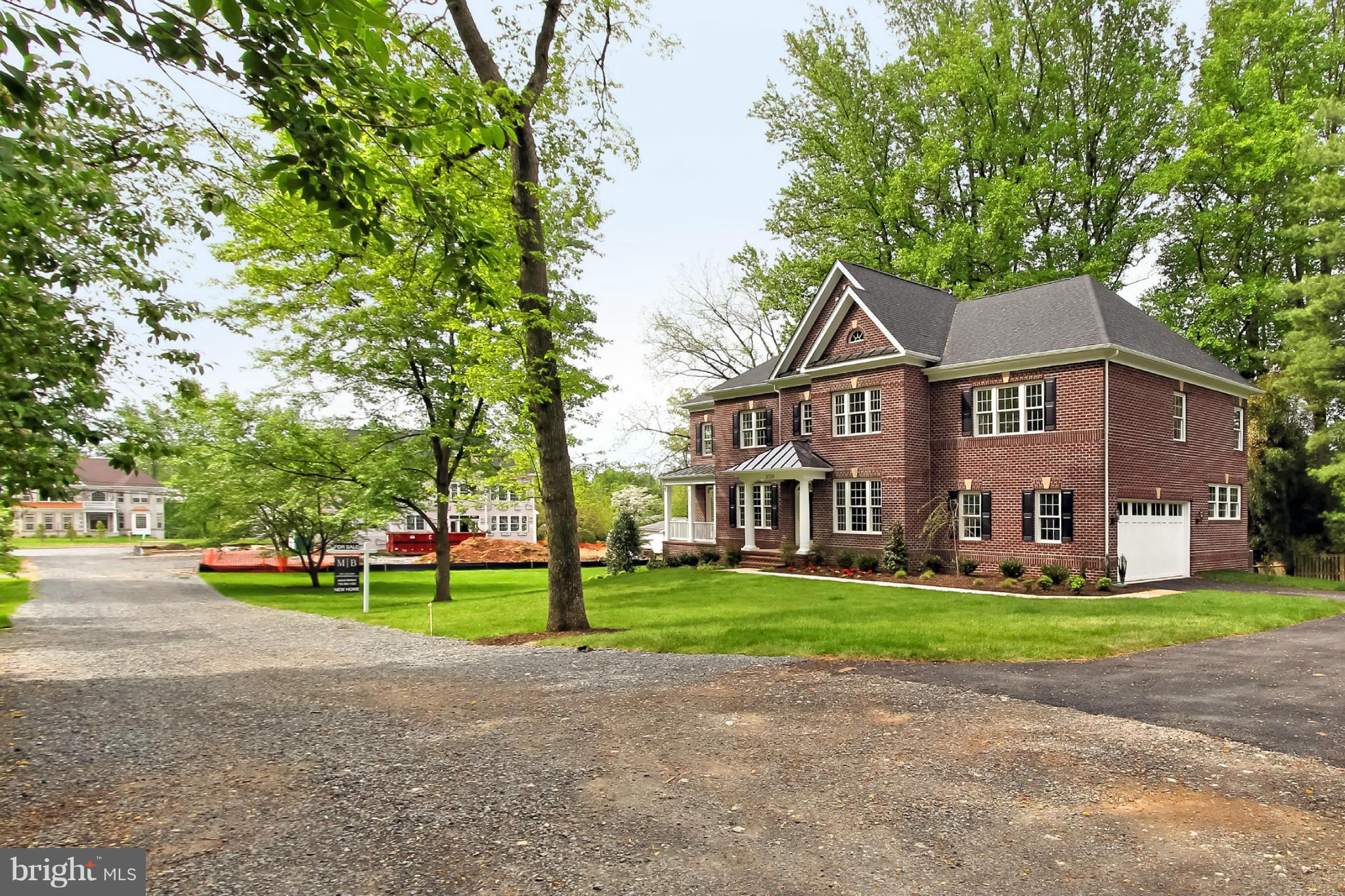 2728 Chain Bridge Road Vienna, VA 22181 - Photo 3 of 30 Exterior (Front)