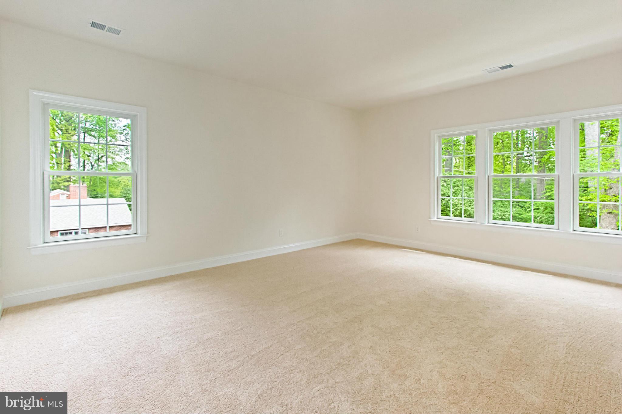 2728 Chain Bridge Road Vienna, VA 22181 - Photo 23 of 30 Bedroom