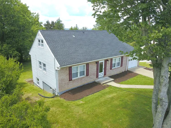 $285,000 | 6 Sunset Terrace, Apalachin, NY 13732