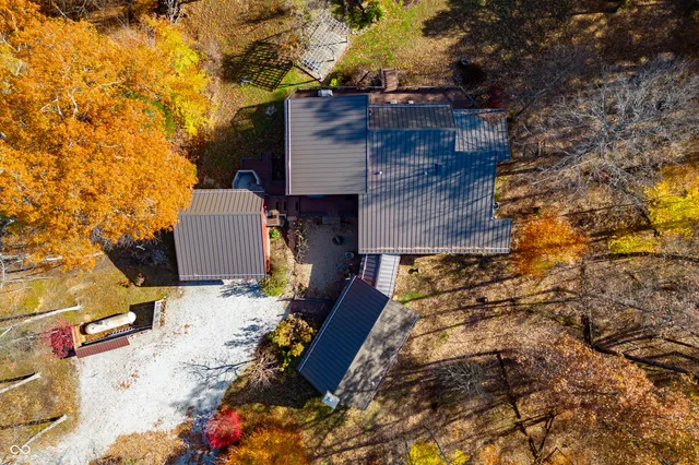 $895,000 | 8650 Mt Nebo Road, Freetown, IN 47235