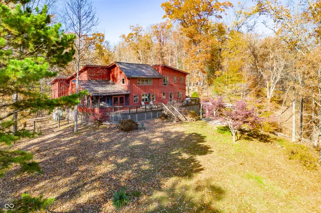 $895,000 | 8650 Mt Nebo Road, Freetown, IN 47235