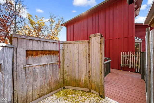 $895,000 | 8650 Mt Nebo Road, Freetown, IN 47235