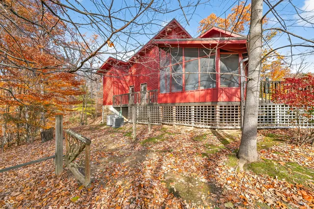 $895,000 | 8650 Mt Nebo Road, Freetown, IN 47235