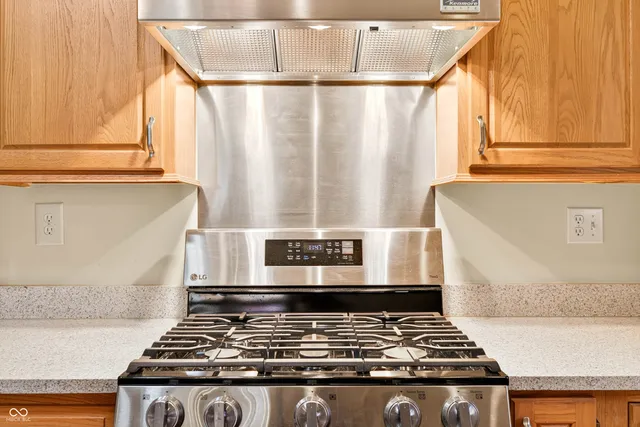 $895,000 | 8650 Mt Nebo Road, Freetown, IN 47235