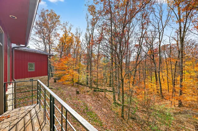 $895,000 | 8650 Mt Nebo Road, Freetown, IN 47235