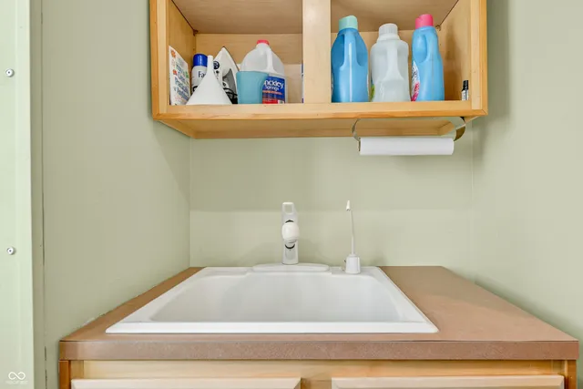 $895,000 | 8650 Mt Nebo Road, Freetown, IN 47235