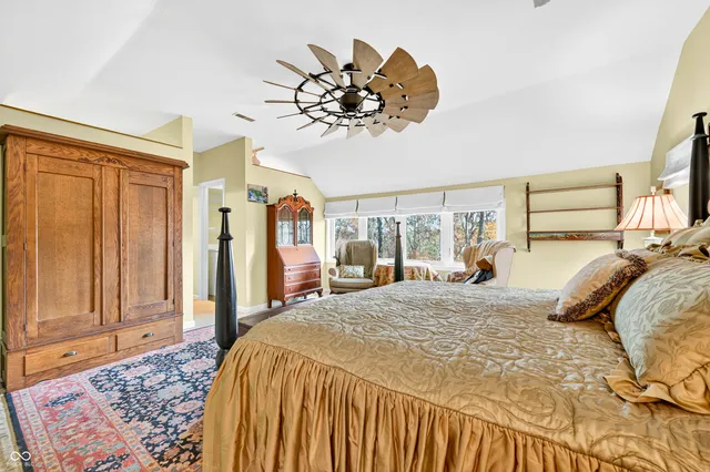 $895,000 | 8650 Mt Nebo Road, Freetown, IN 47235