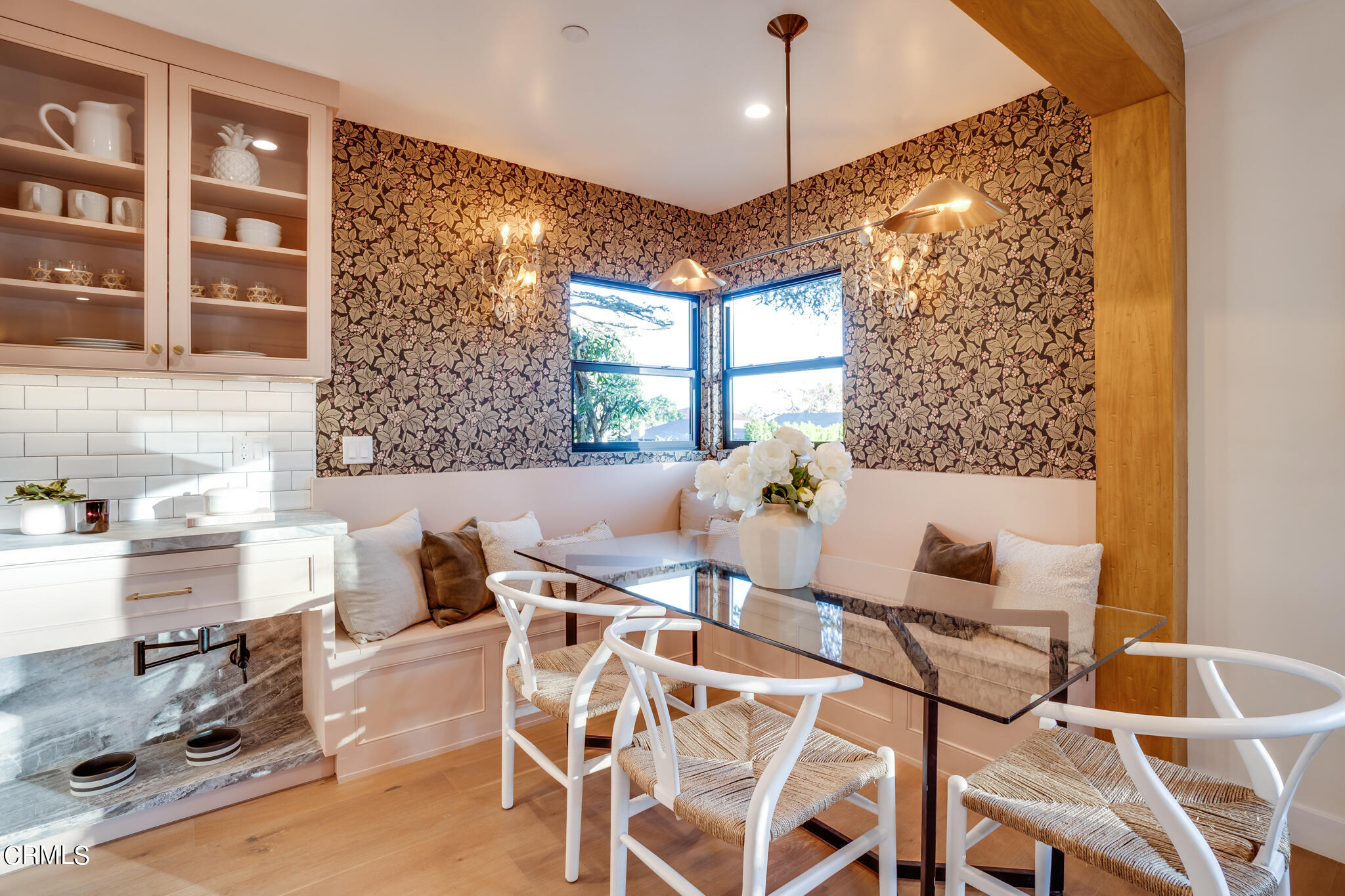 2425 Cooley Place Pasadena, CA 91104 - Photo 12 of 74 a view of a dining room with furniture window and outside view