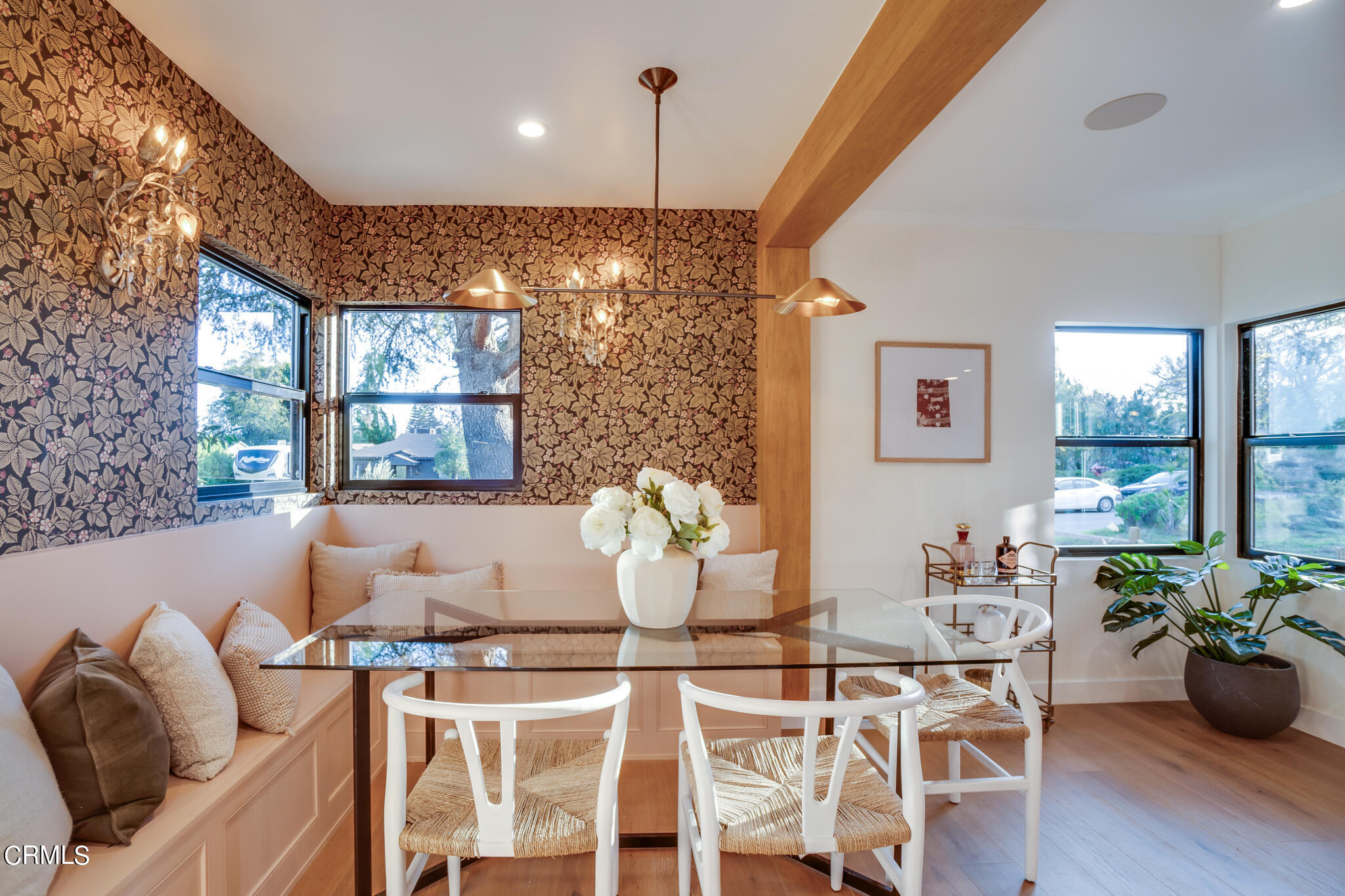 2425 Cooley Place Pasadena, CA 91104 - Photo 9 of 74 a dining room with furniture and window